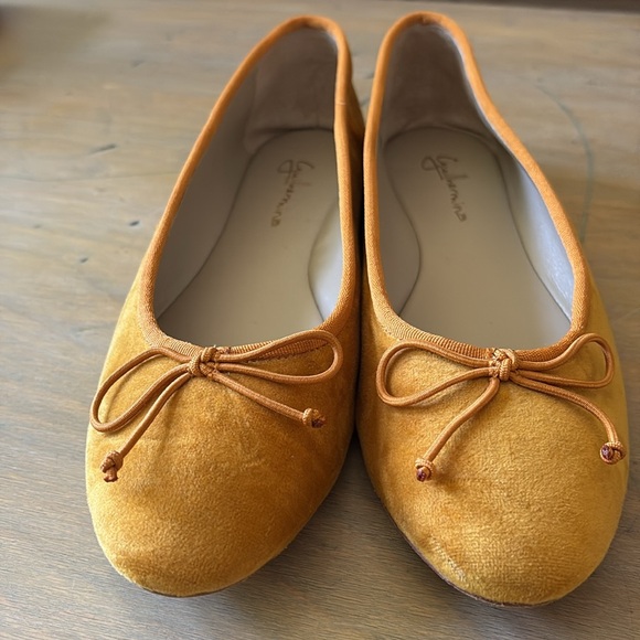 Anthropologie Guilhermina Valudo mustard Velvet Ballet Flats - Picture 3 of 8